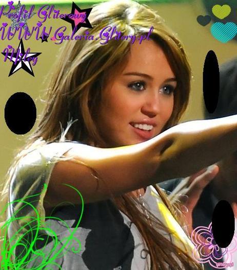22626909_VYCQOISQA - Miley Cyrus
