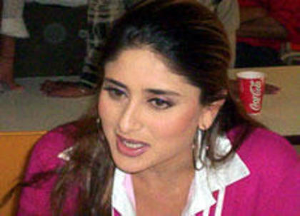 bebo-peti3 - Kyon Ki-Salman Khan and Kareena Kapoor