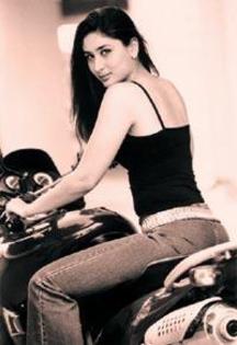 kareena-kapoor-002