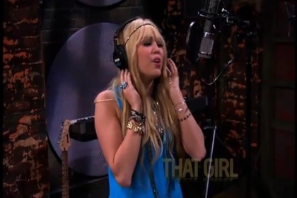 normal_Hannah_Montana_Forever_--_Gonna_Get_This_--_Music_Video_with_Iyaz_--_Disney_Channel_Official_ - Hannah Montana Gonna get this video-00