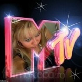 l_27475 - Cateva poze cu Miley Cyrus