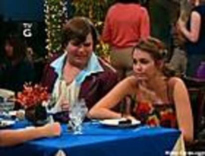 Miley-Cyrus_COM_hannahmontana-s3ep70-0793