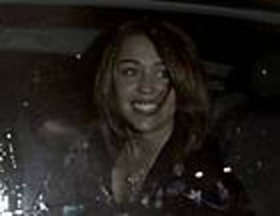 jjtgytuygtrfyhtgyrtygh - Cateva poze cu Miley Cyrus