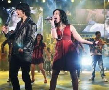 images (6) - Camp Rock 2