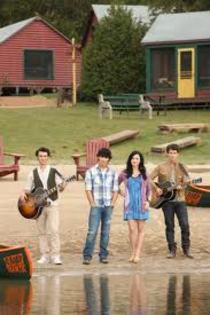 images (8) - Camp Rock 2