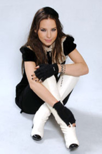 th_05093_Belinda_AlemaniaLQ_167_122_441lo - Camaleones