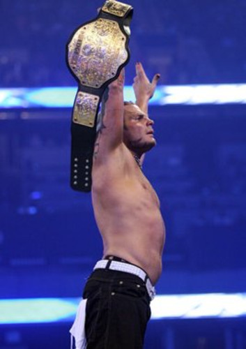 BTPSPJGETAFVIHVIXKI - Jeff Hardy-Love