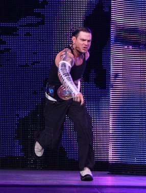 RCHXCPGHXBTYCIINIJE - Jeff Hardy-Love