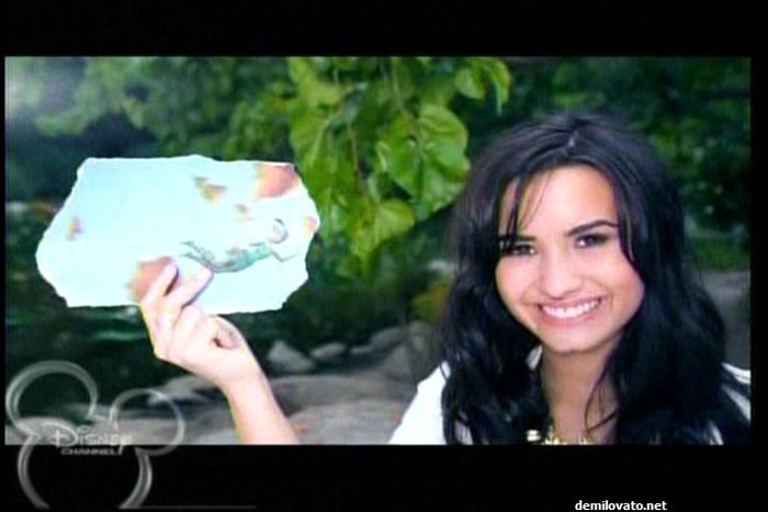 demilovato_net-giftofafriendmv-0089 - 0-000XhotelvedeteX