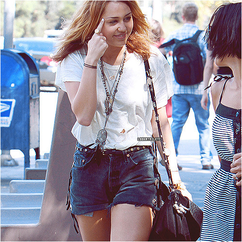 MileyC21 - Pozele Mele Preferate q Miley Ray Cyrus-00