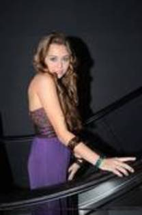 BQCNEEBWCBFEFBRLRKN - sper ca merge daca nu bag poze