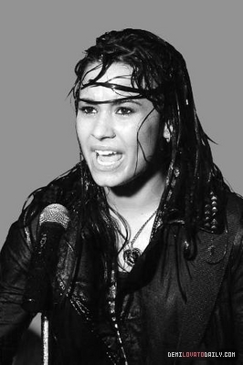 normal_180 - Dont Forget Video Stills