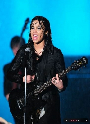 normal_184 - Dont Forget Video Stills