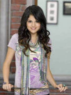 21796531_NLFMYYYEO - SELENA gomez