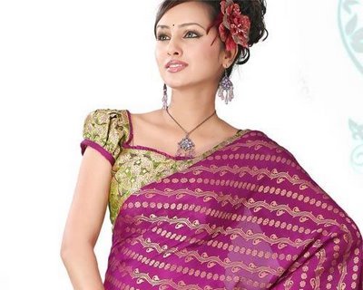 65933b - Saree