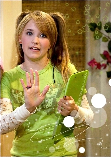 22890414_FMDJXHUIK - EMILY OSMENT