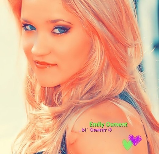 22890442_ULPAJIPMU - EMILY OSMENT
