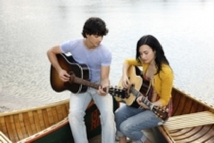 14259139_VONYFWWTO - camp rock 2 the final jam