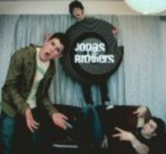 12845602_DKVJCBKTU - 0-jonas brothers00