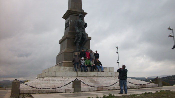 100_0625 - chefuri_intre prieteni porumbari 09-10-11