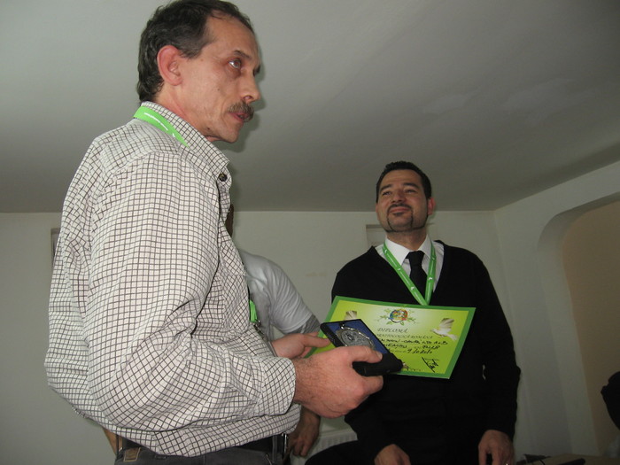 D-l vicepresedinte Florica Neacsu(plan apropiat) si d-l presedinte Marius Nistor