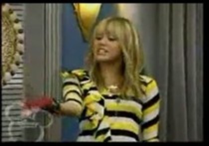 22521468_PSHVTBEKK - 0-magicienii pe punte cu hannah montana