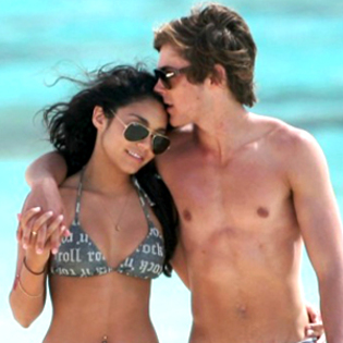 Zecfron1 - oOo-zac efron si vanessa hudges-oOo