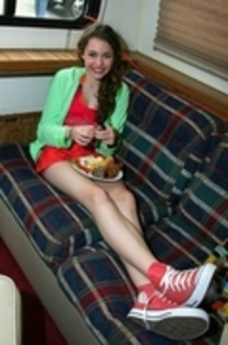 20083435_PASMNLAOV - 0-miley cyrus