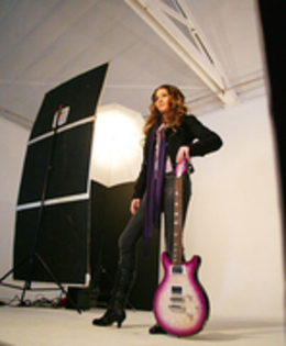 20083508_UXMIPLQWQ - 0-miley cyrus