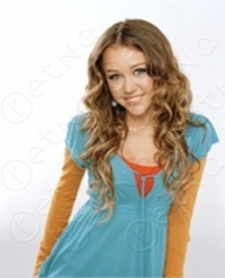 20083574_UJIJAJUOV - 0-miley cyrus