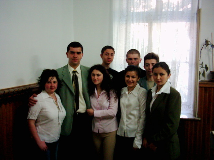 DSCI0113 - 2004-04 Aprilie