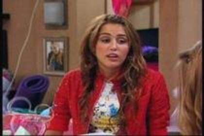 17176559_TVOKKYFJI - Miley Cyrus