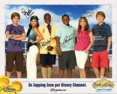 22885892_PNLZIOXTL - 0-zack si cody o viata minunata pe punte