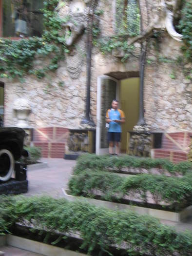 franta 586 - Vizita muzeu Dalli Spania 2007