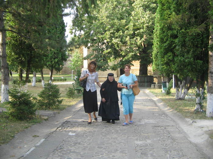 august 2009 195