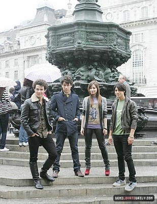 normal_016 - SEPTEMBER 9TH - With the Jonas Brothers Filming a Photoshoot in UK