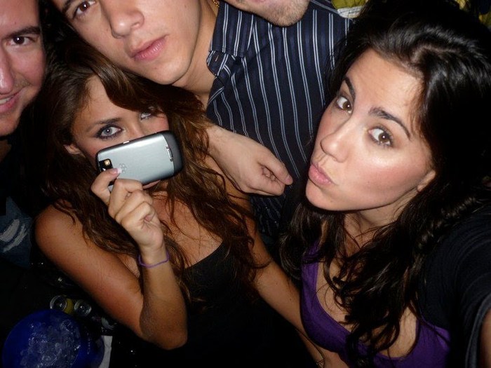 OgAAAE-HiDxngP_7lUcBQSuCUxC6YFUJub0TrSRIoTzARKdPOfvp4f-e39TuVwolynqAGCRw_lI6b8FGvLOmirg4-1cAm1T1UIoY - 00 Anahi