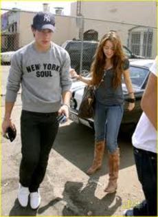 images (4) - Miley Cyrus 00