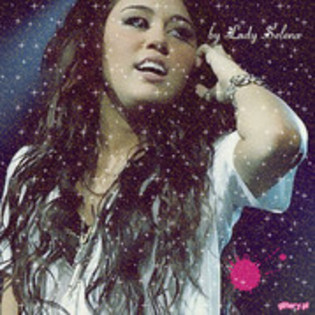 23073848_FLJXXNPEK - Miley Cyrus 000