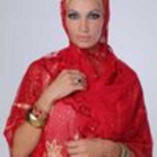 Poze-Nicoleta-Luciu-in-Iubire-si-Onoare_005