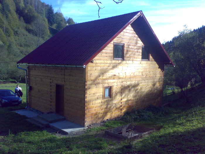 casa de vacanta; cabana lemn brad
