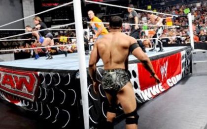 video-tot-raw-ul-s-a-aliat-impotriva-nexus-vezi-o-lupta-incredibila_5_size2 - poze cu john cena