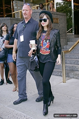 011 - AUGUST 12TH - Outside New York City Hotel