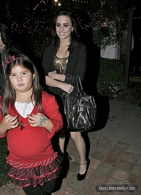 normal_012 - DECEMBER 5TH - Leaving George Lopez Christms Party
