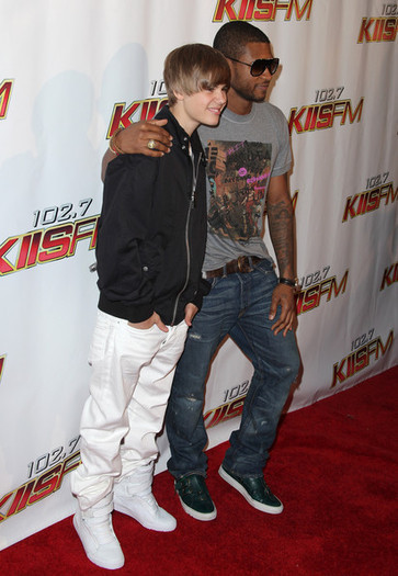  - JB-KIIS FMs Wango Tango 2010 arrivals-JB