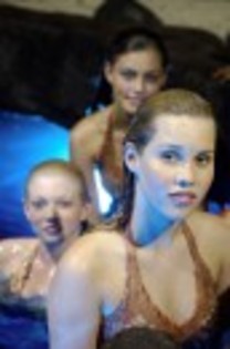 QG4BDJ9HHDWM0Q7ZE243QBJU5 - h2o cleo-ema-si-rikki