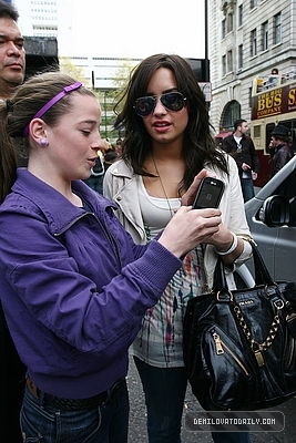 normal_017 - APRIL 23RD - Arriving at the Soho Hotel in London