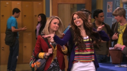 normal_hannah_montana_to_the_principal_s_office_hd_m4v_000134759 - poze hanah montana forever