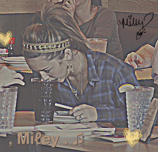 miley (270) - Toate pozele mele cu Miley Cyrus