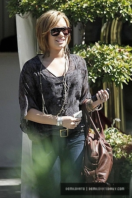 normal_002 - OCTOBER 7TH - Arriving at a business meeting in Beverly Hills